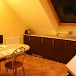 Starka - Aneks Kuchenny, Trasy Spacerowe, Szlaki Turystyczne, Z Psem