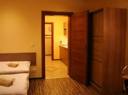 Apartman Starka - Aneks Kuchenny, Trasy Spacerowe, Szlaki Turystyczne, Z Psem *
