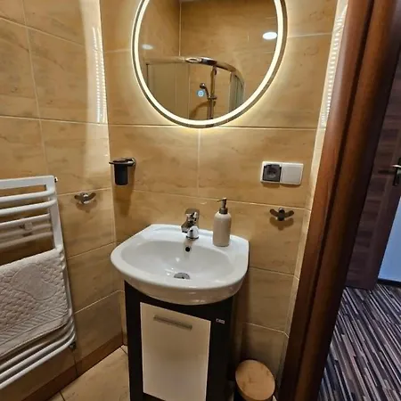 Starka - Aneks Kuchenny, Trasy Spacerowe, Szlaki Turystyczne, Z Psem Appartement Wisła