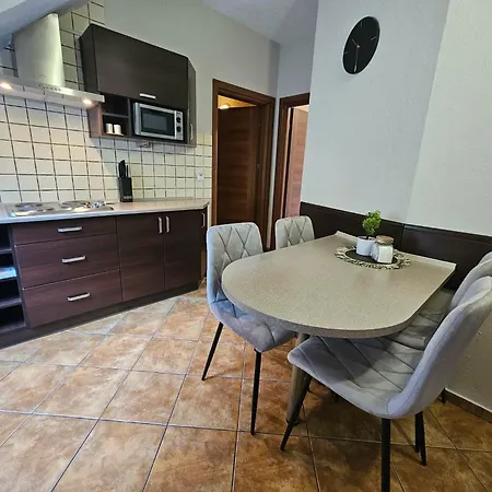 Appartement Starka - Aneks Kuchenny, Trasy Spacerowe, Szlaki Turystyczne, Z Psem
